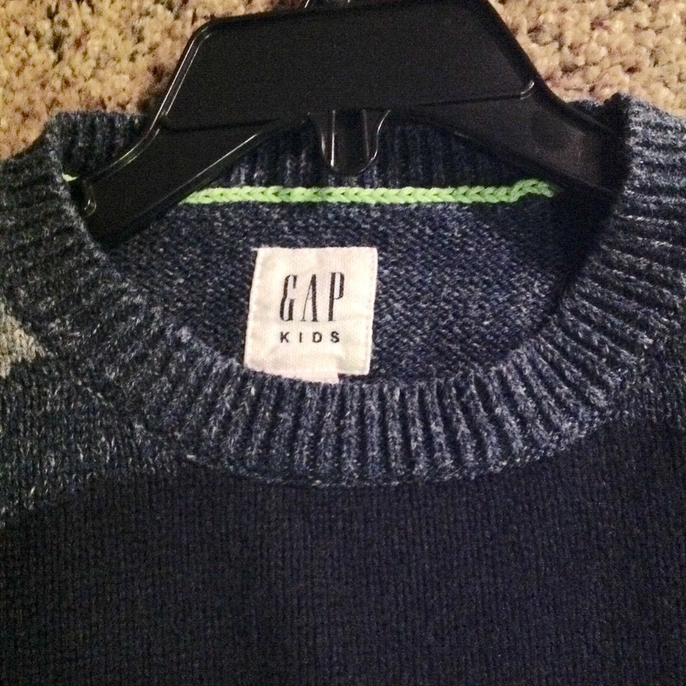 Sweater - Picture 2 of 3